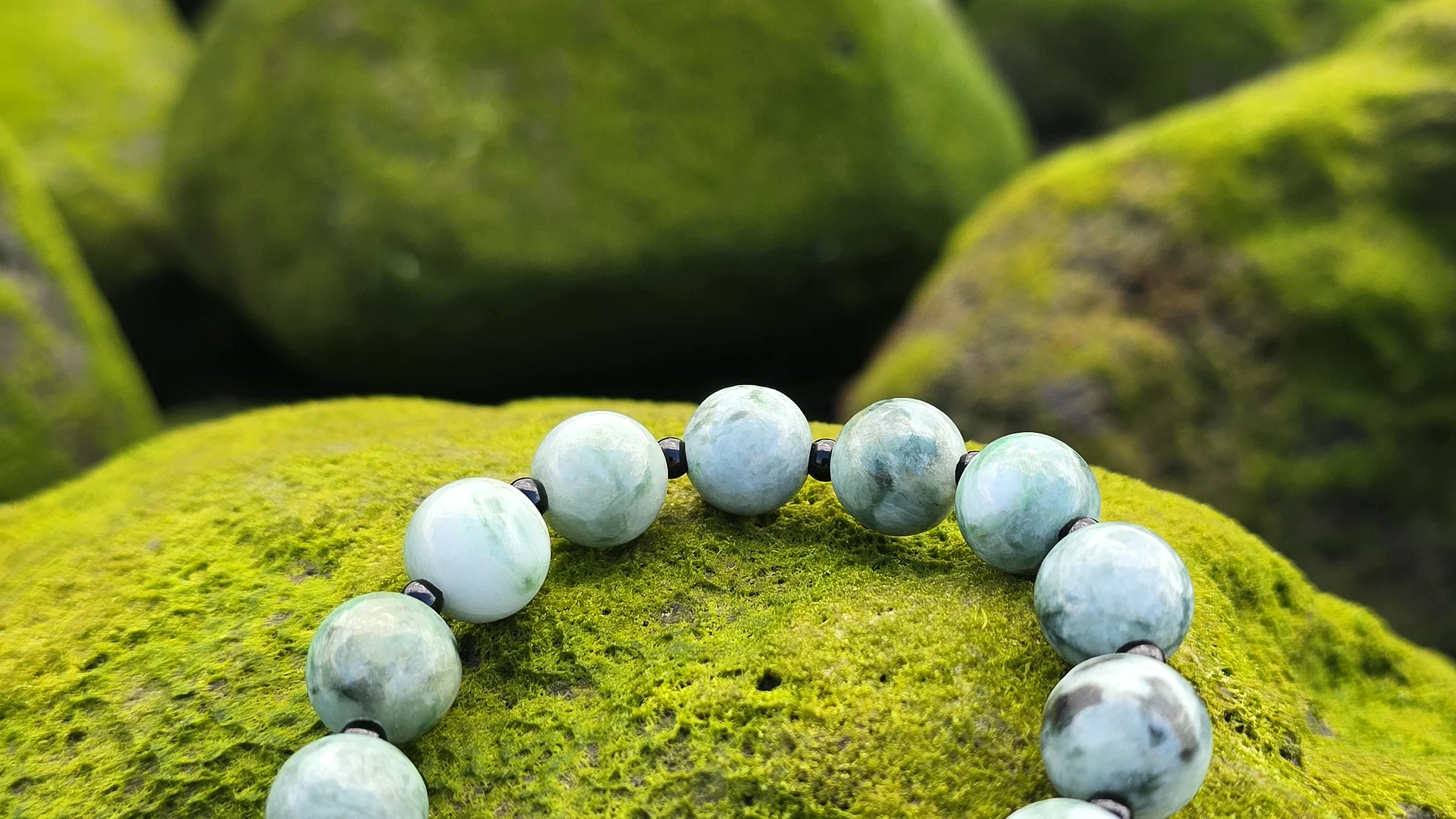TEIVARA handmade stone jewellery in Tenerife